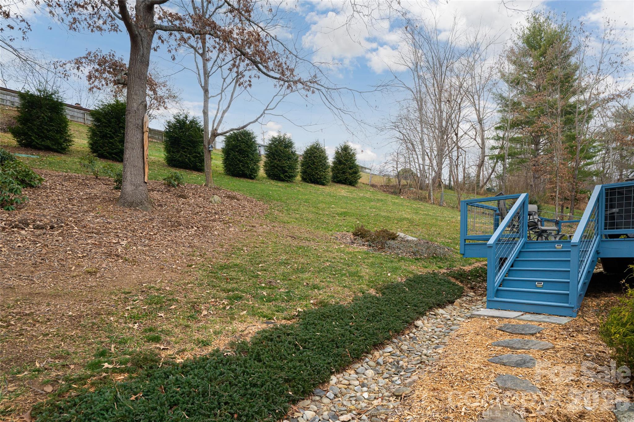 Dogwood Knolls - Residential