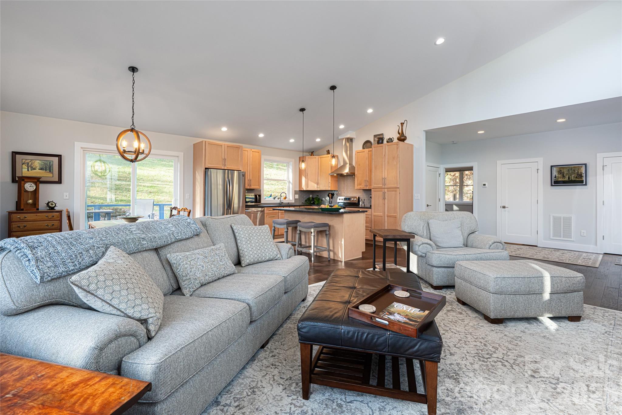 Dogwood Knolls - Residential