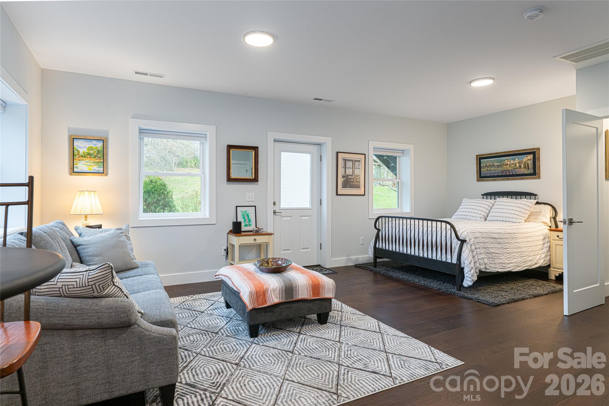 Dogwood Knolls - Residential