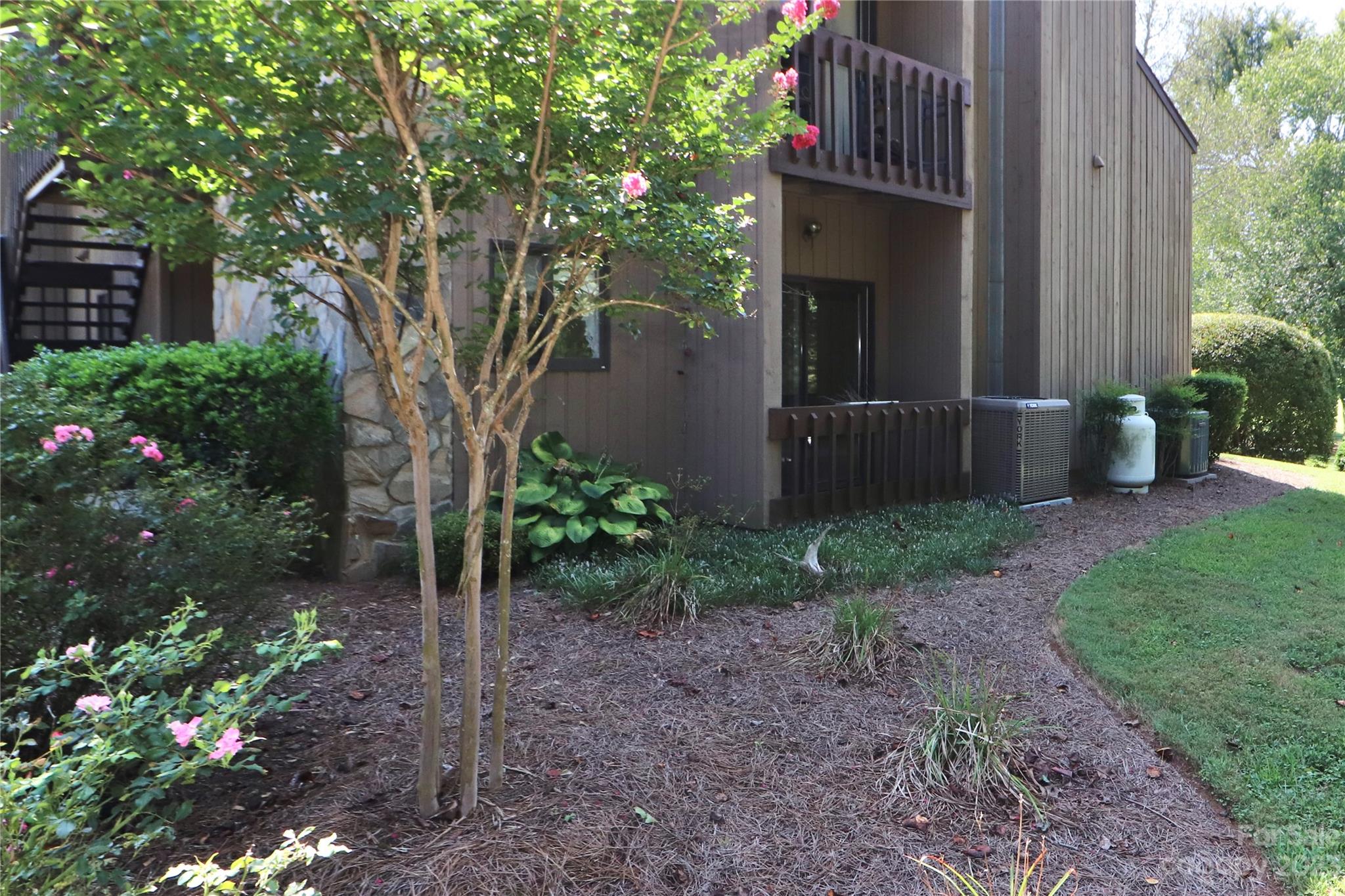 Mallard Head Condos - Residential