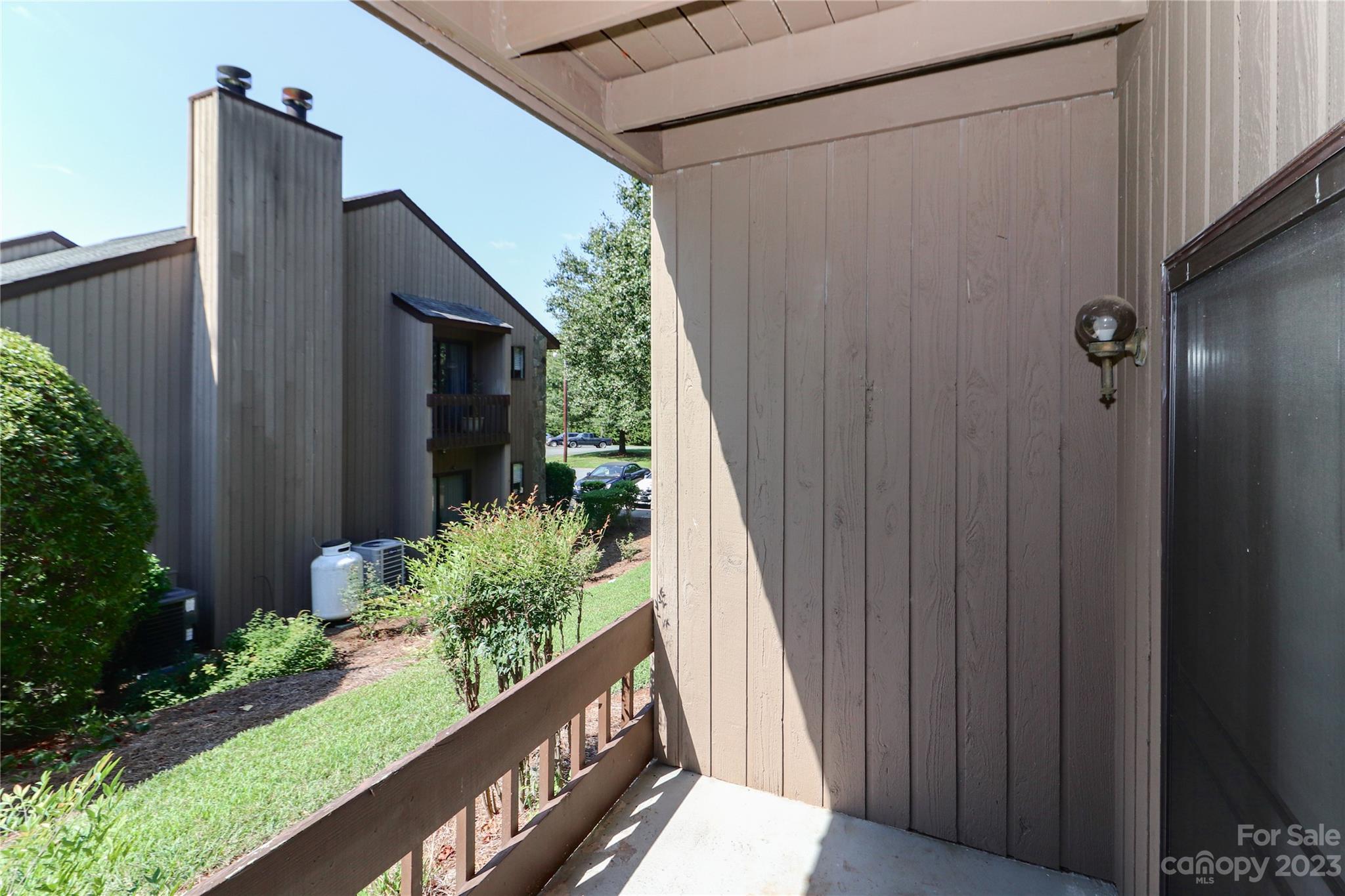 Mallard Head Condos - Residential