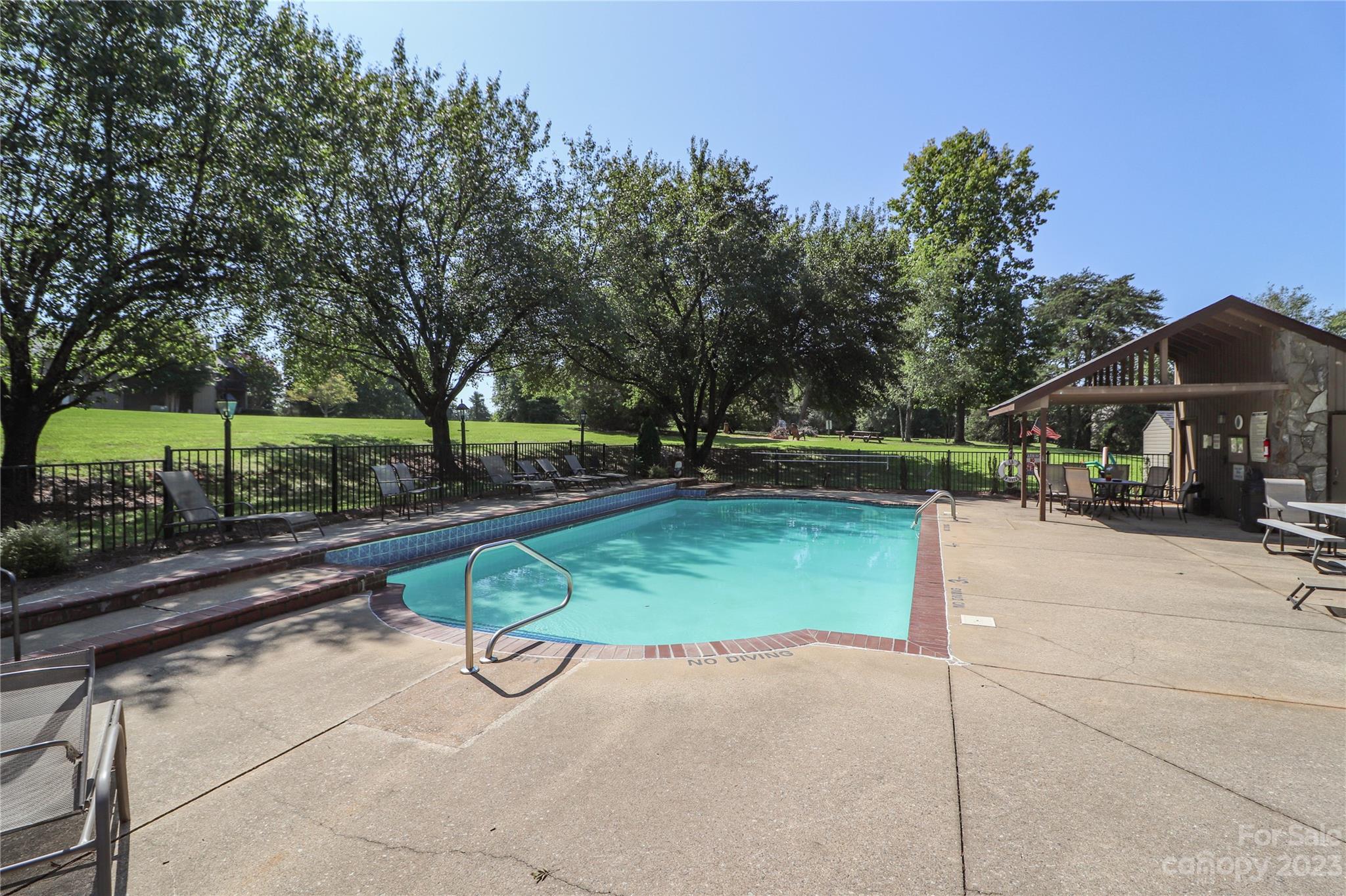 Mallard Head Condos - Residential