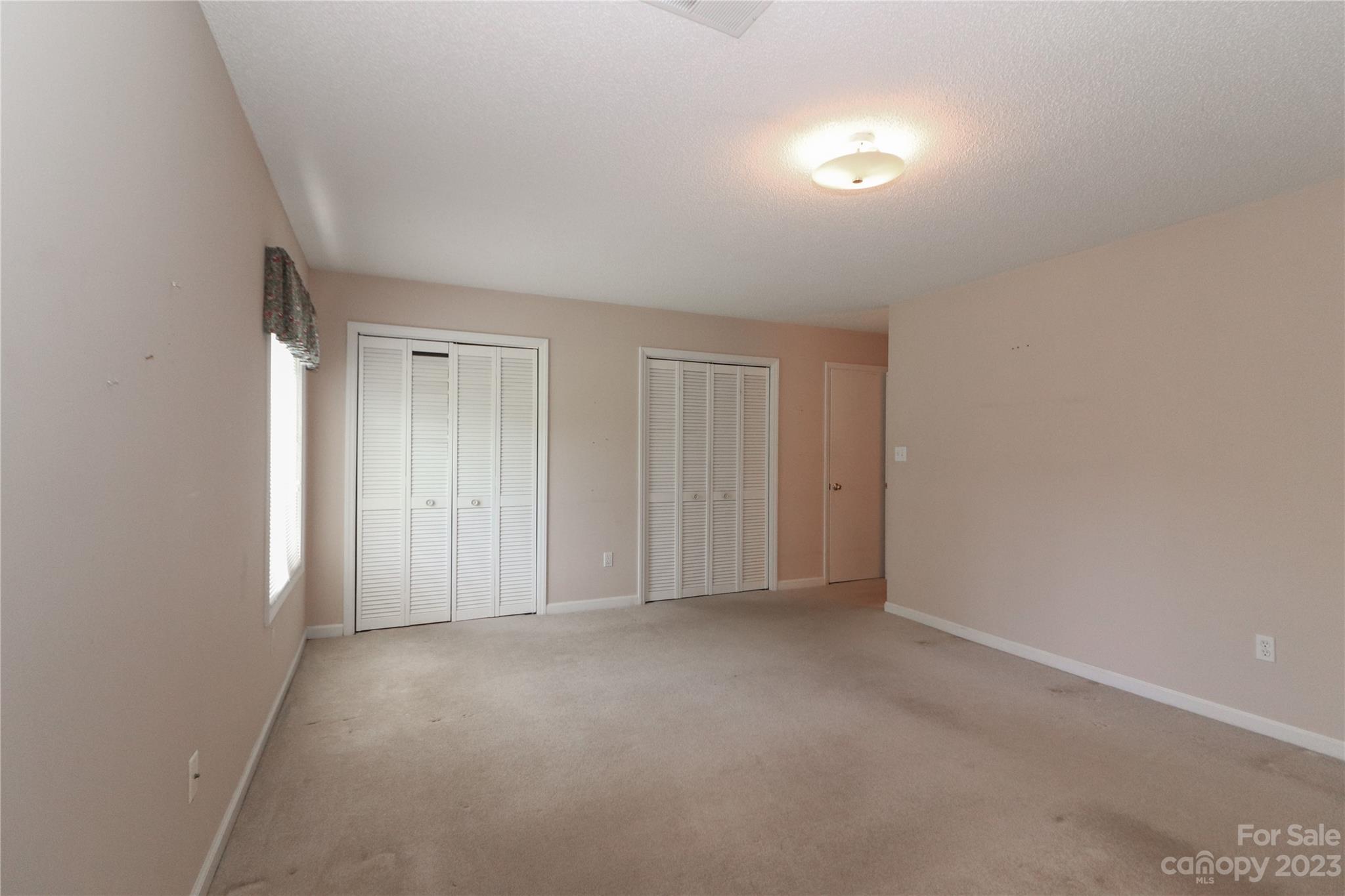 Mallard Head Condos - Residential