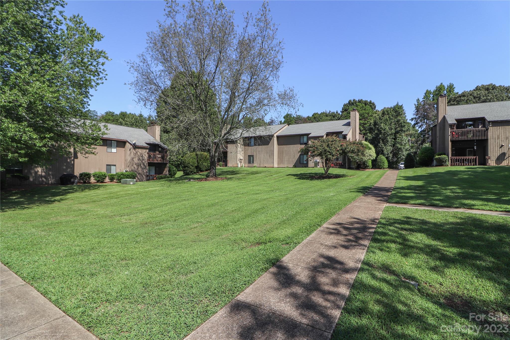 Mallard Head Condos - Residential