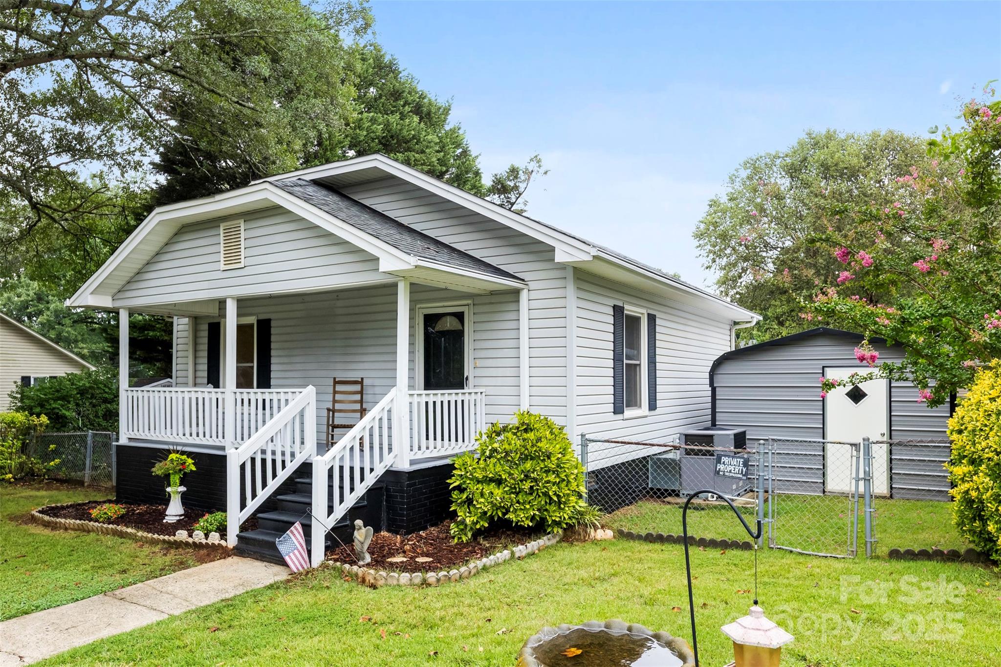 204 Live Oak Avenue