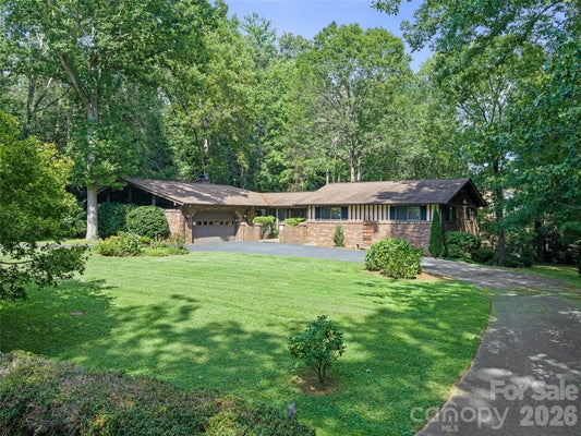 130 BRANDON RD, HENDERSONVILLE, NC 28739 - Image b4e5611bc946b33d3e2dd4f7c248503d/3328945757