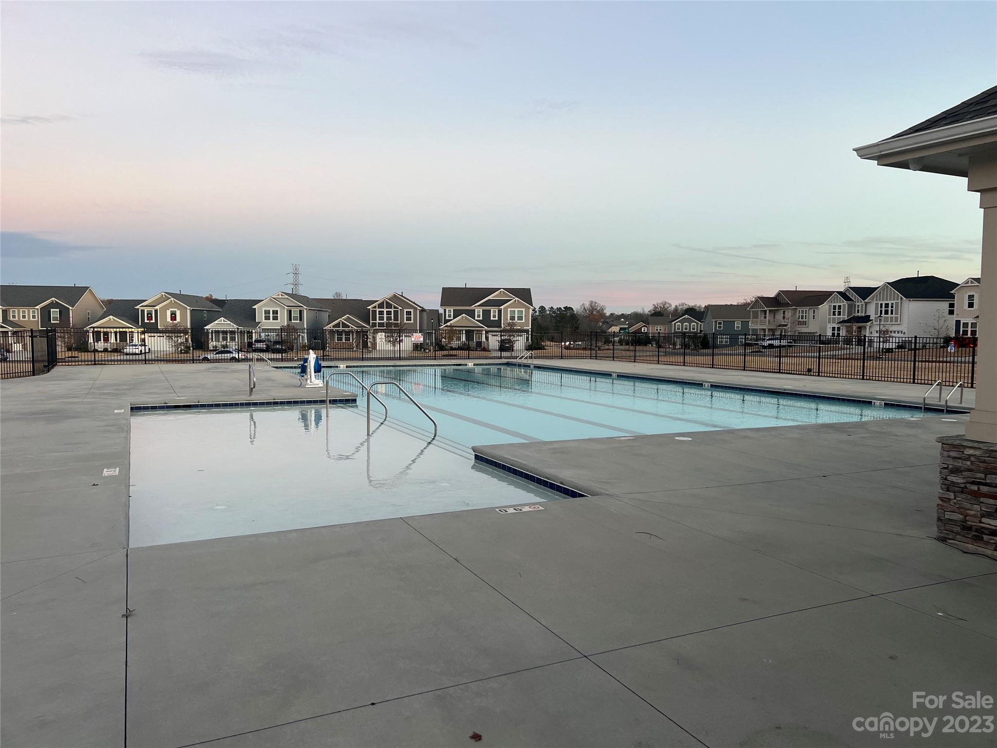 Braeburn - Residential