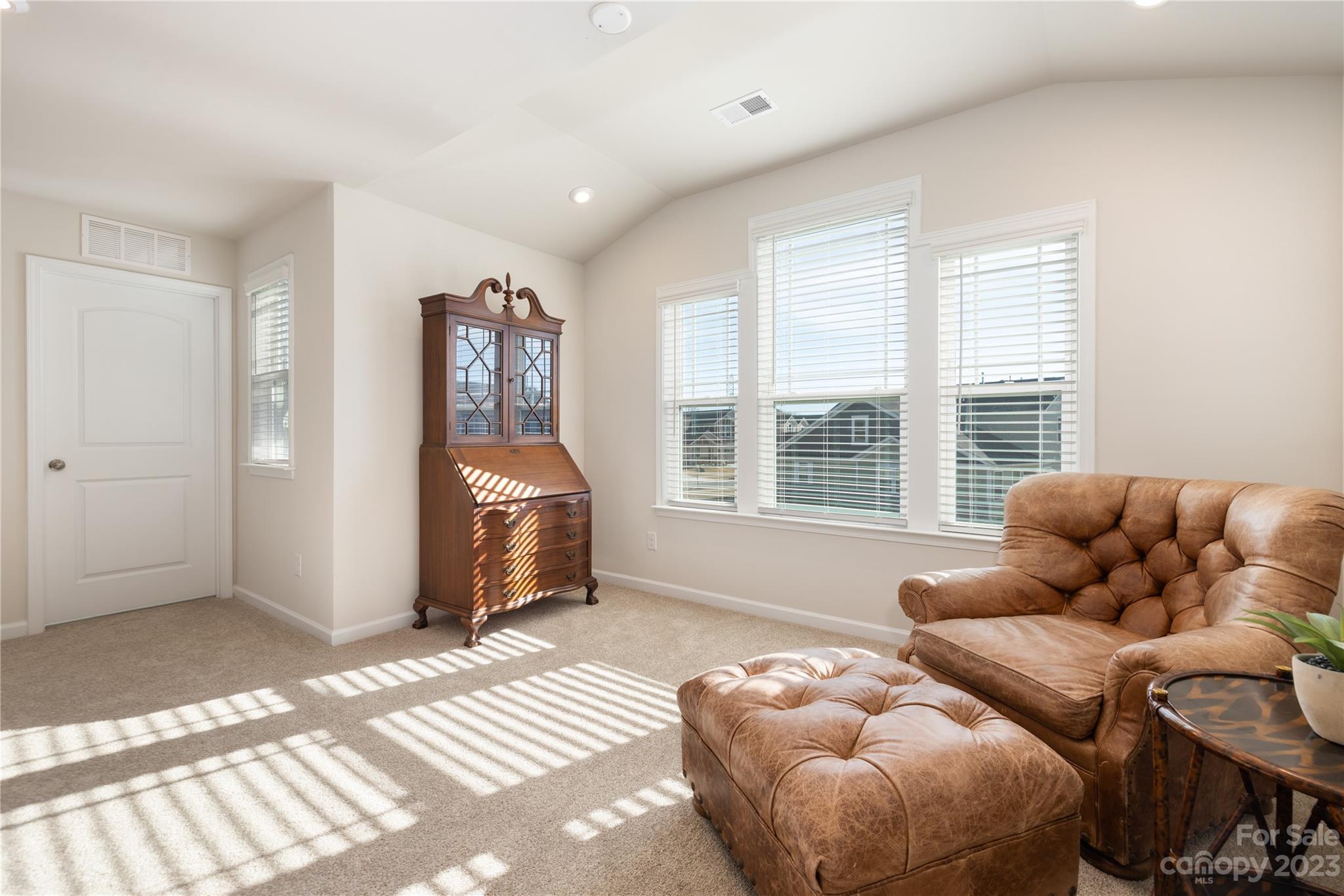 Braeburn - Residential