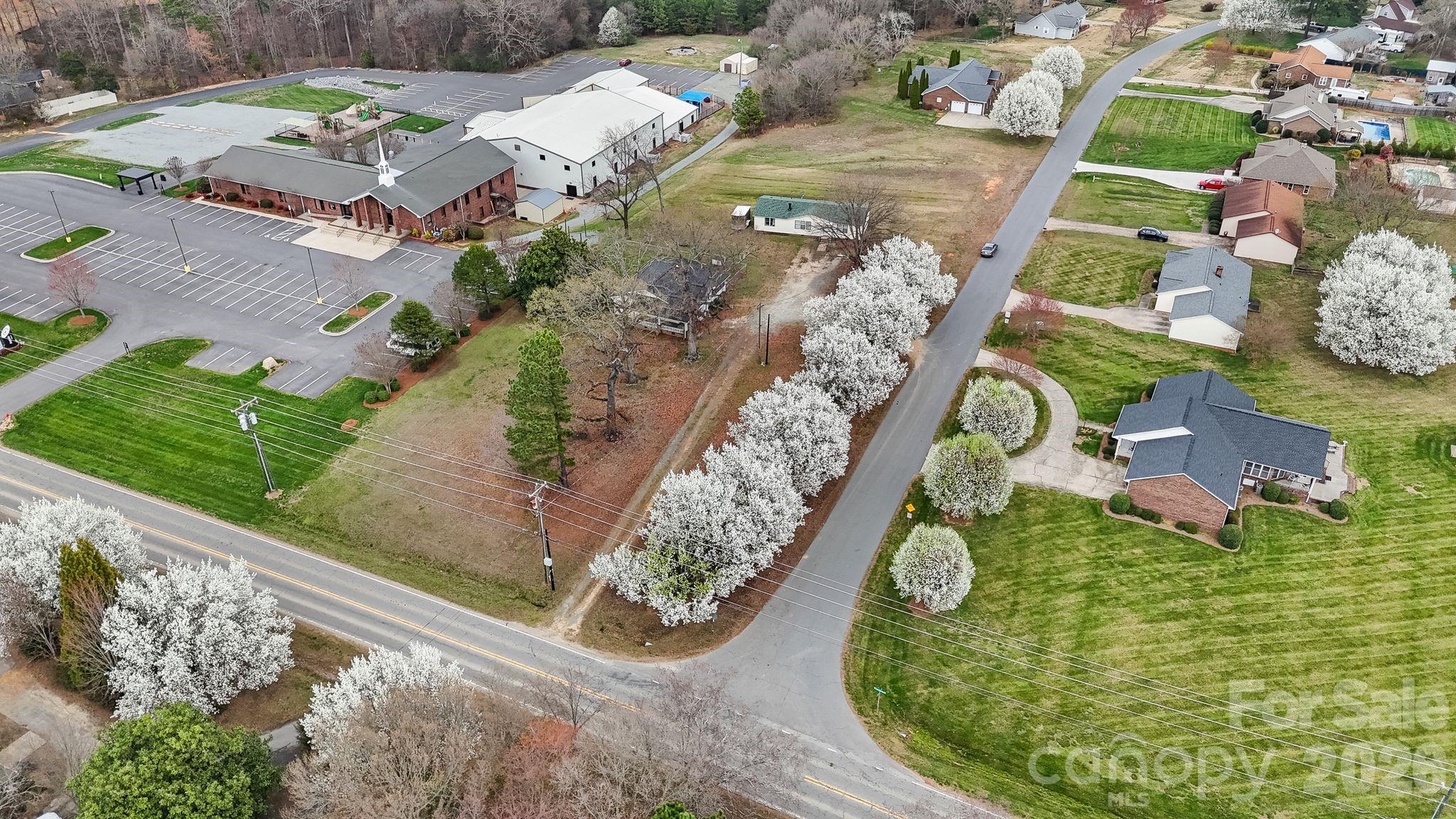 15420 Lucia Riverbend Highway