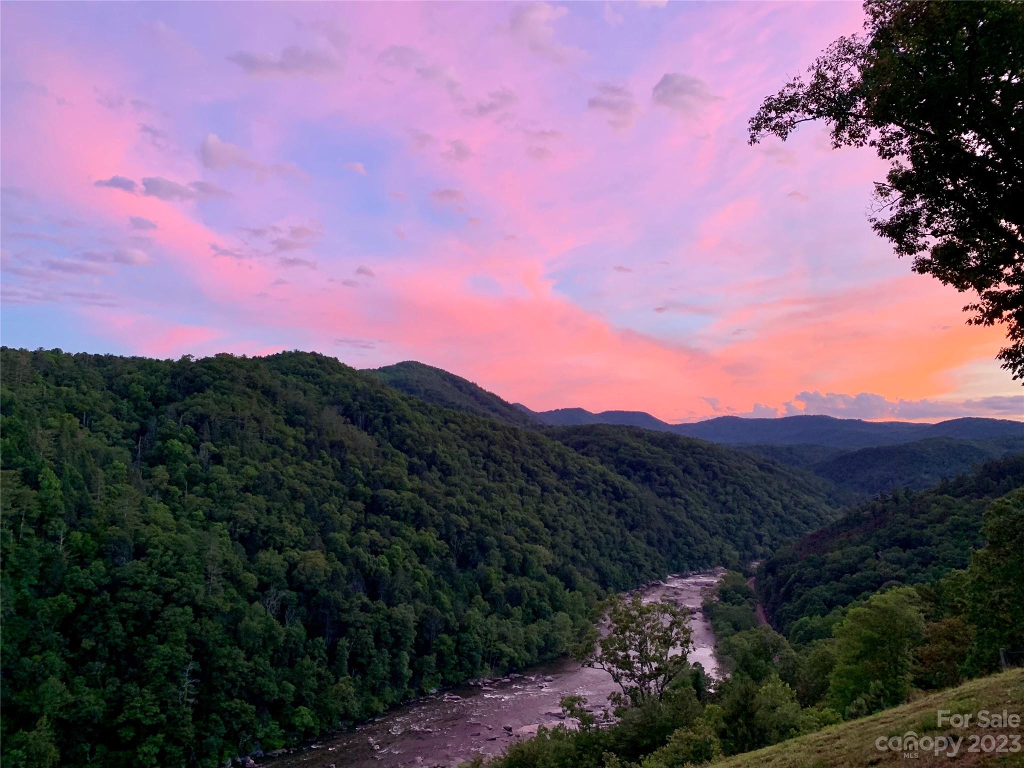 French Broad Crossing - Residential