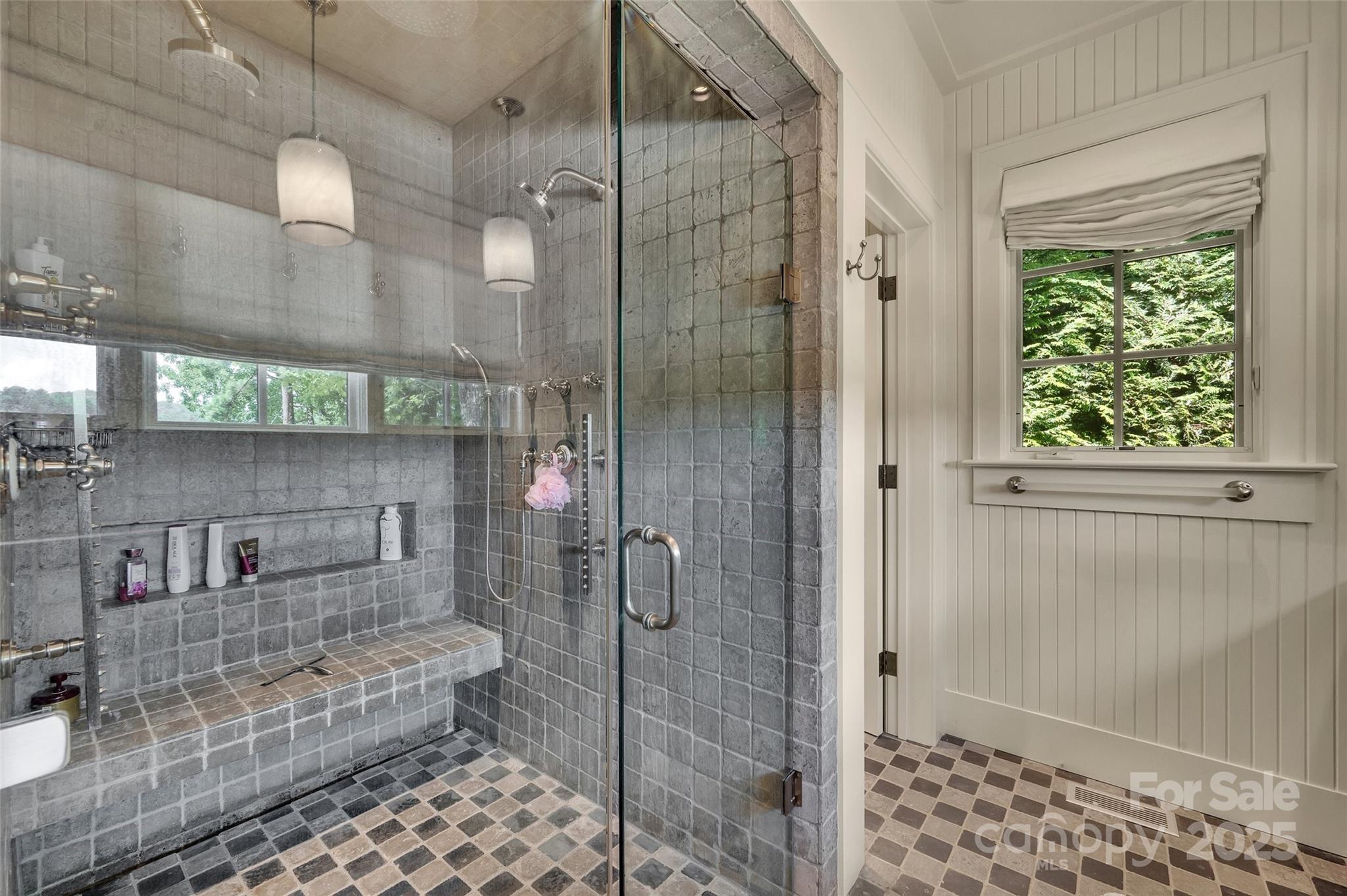 Lake Toxaway Estates - Residential