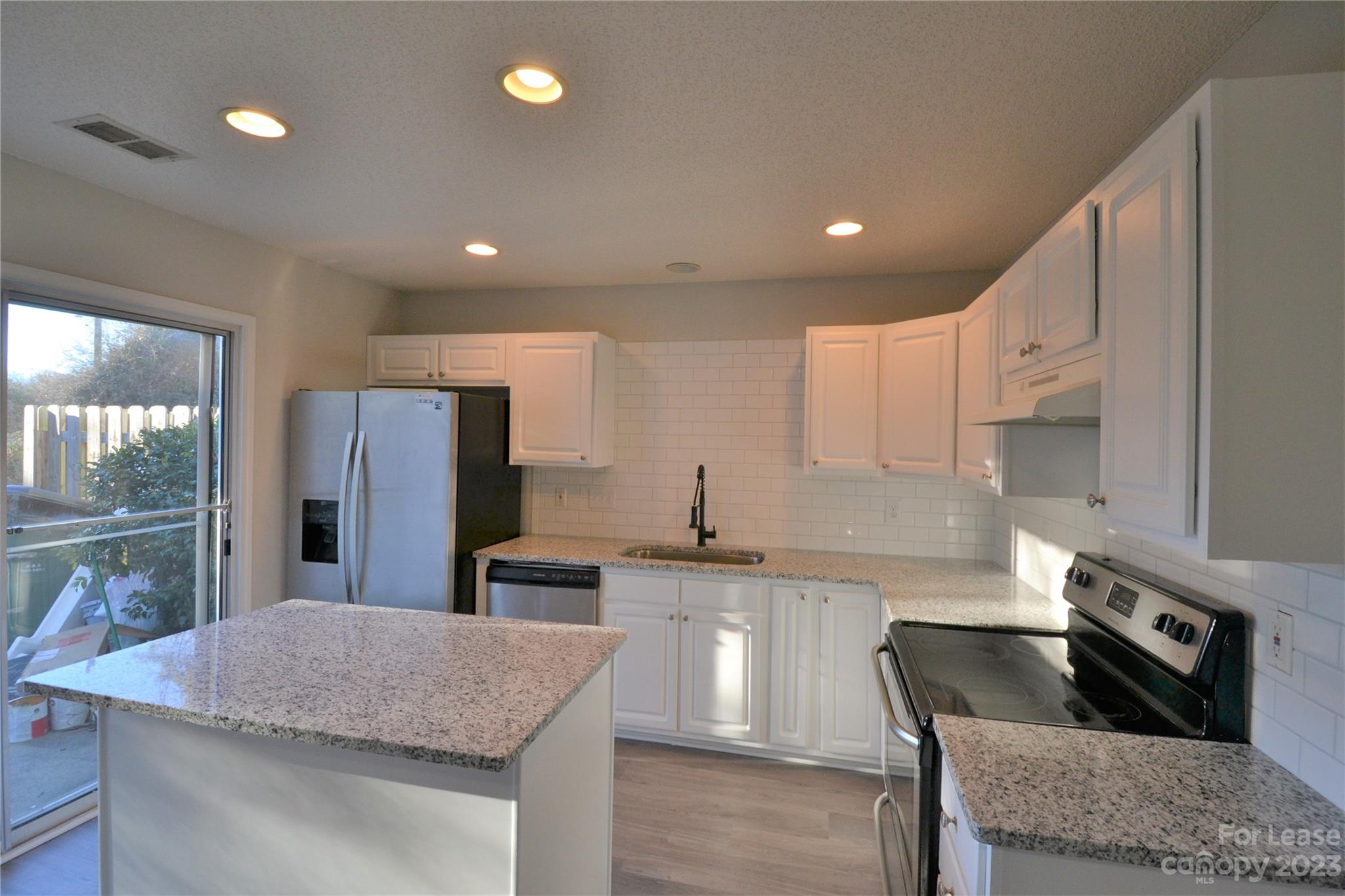 Maplecrest - Residential Lease