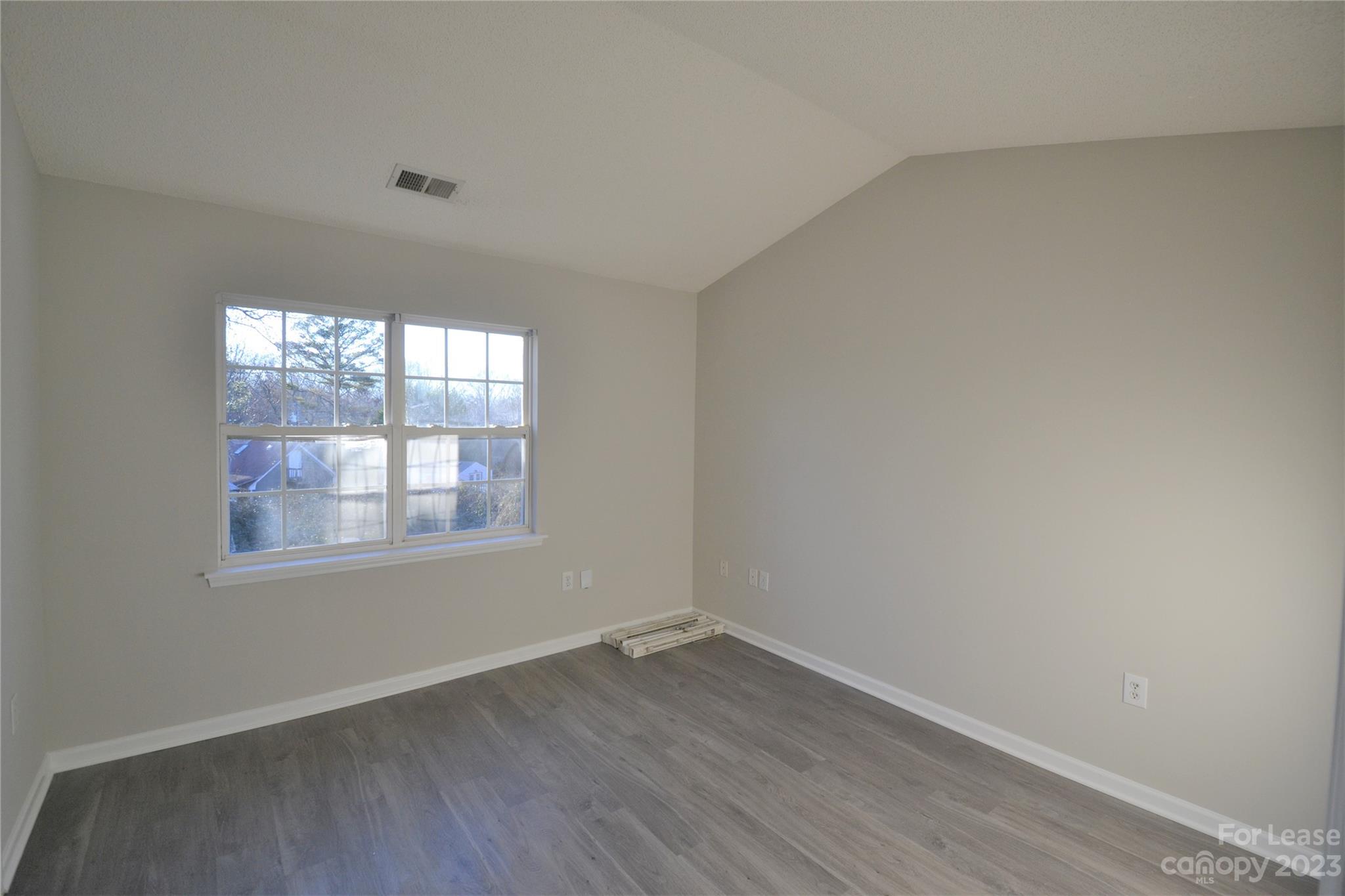 Maplecrest - Residential Lease