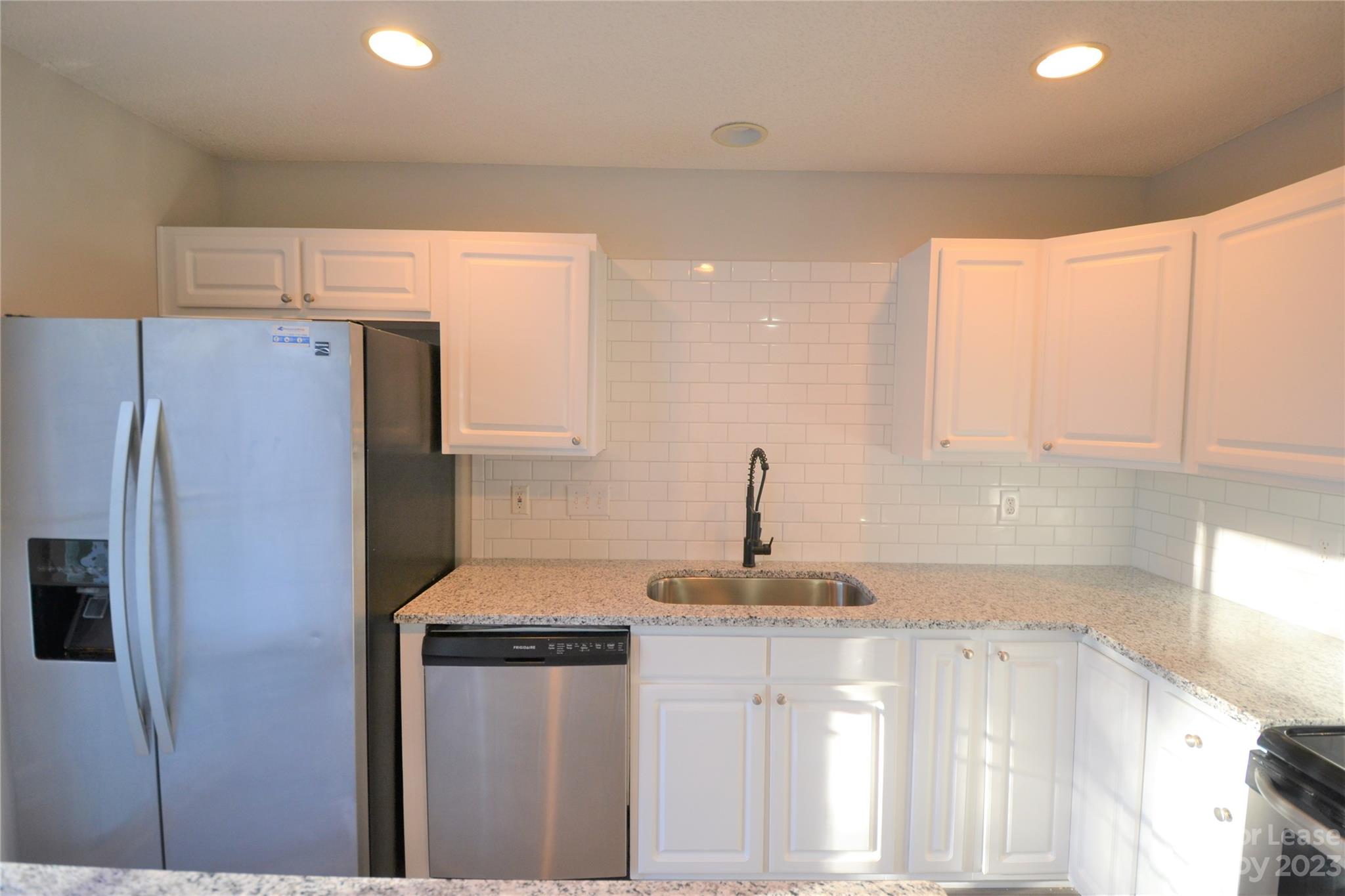 Maplecrest - Residential Lease