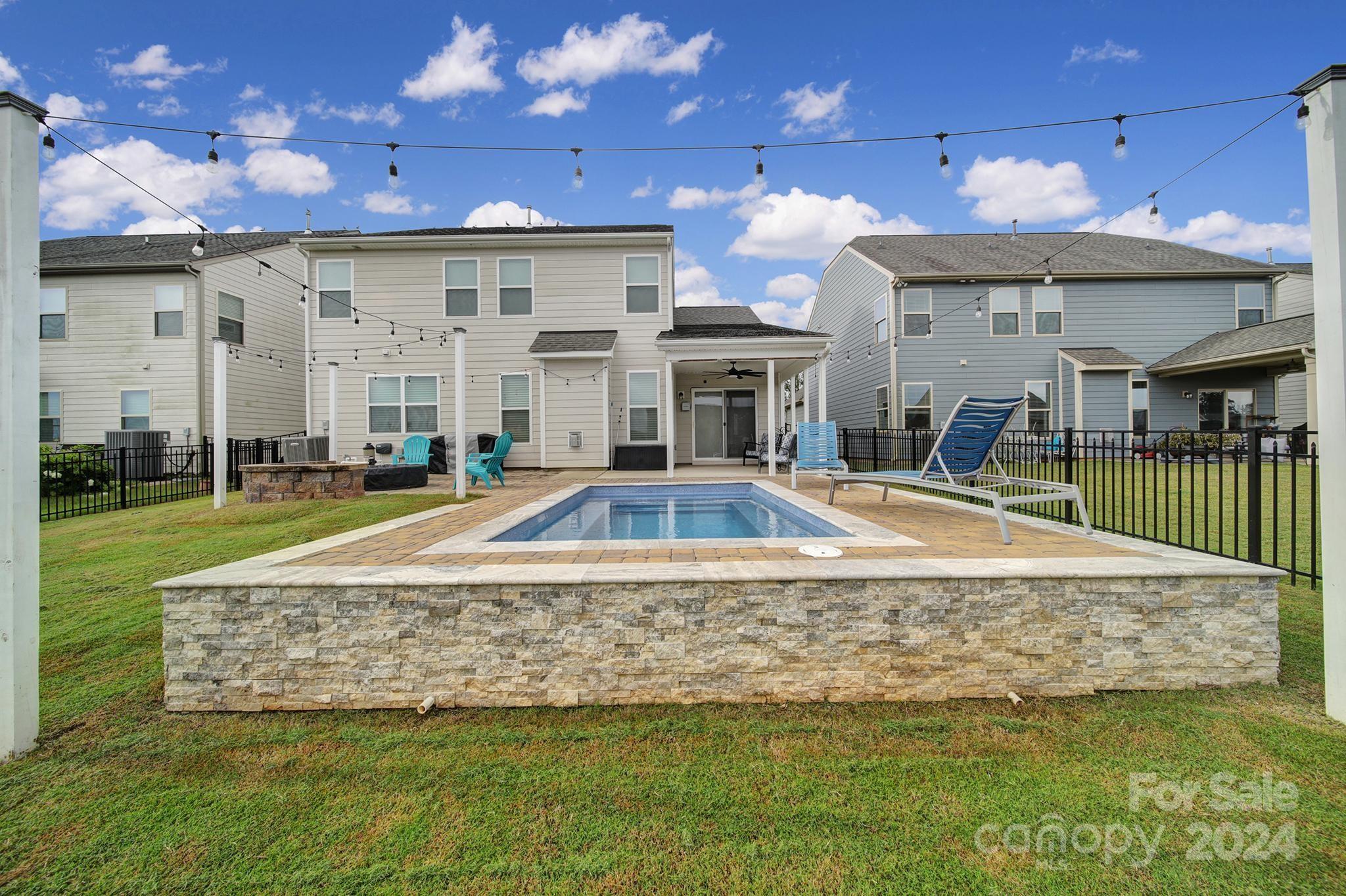 Walnut Creek - Residential