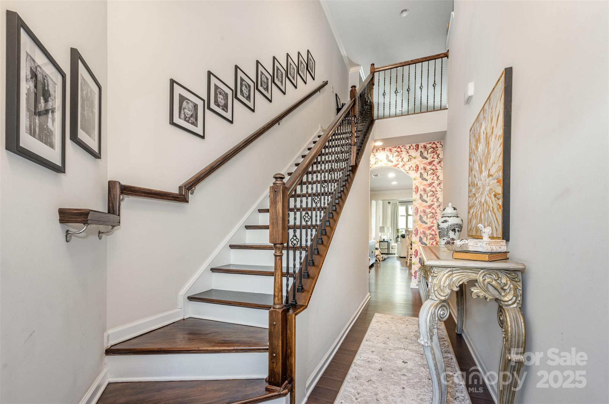 11072 Discovery Drive NW