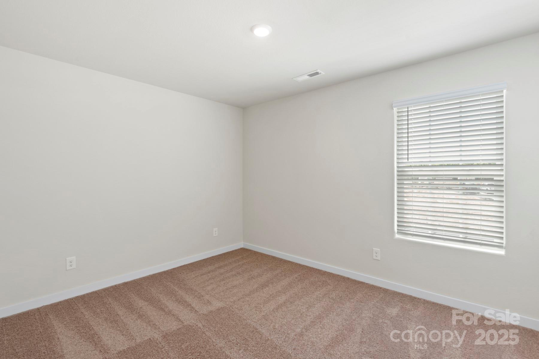 Knights Bridge - Residential