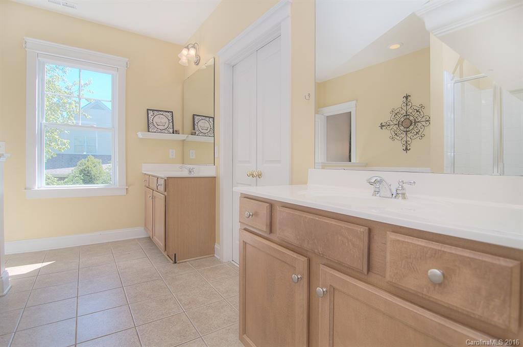 Lake Shore - Residential