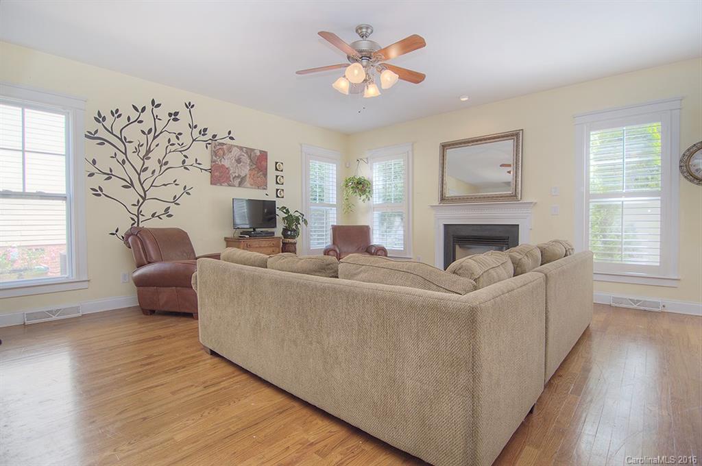 Lake Shore - Residential