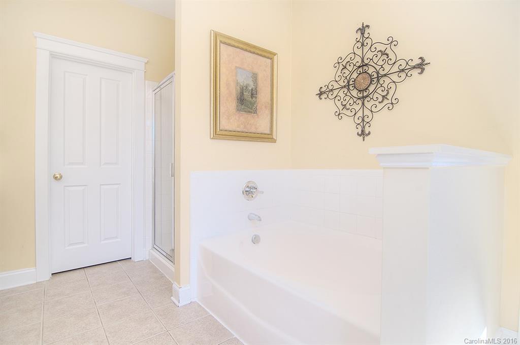 Lake Shore - Residential