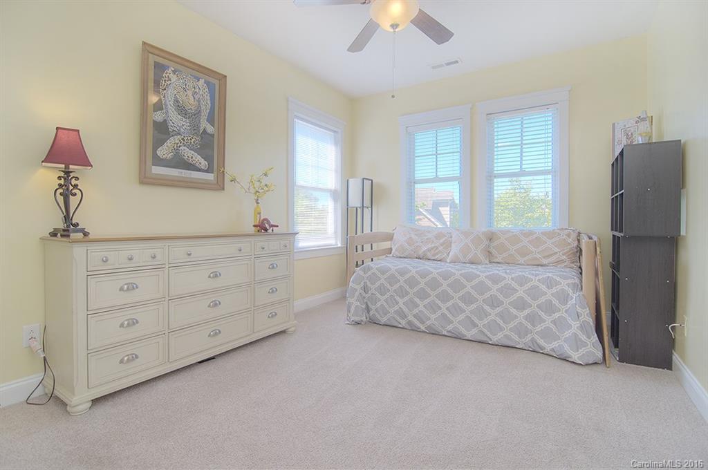 Lake Shore - Residential