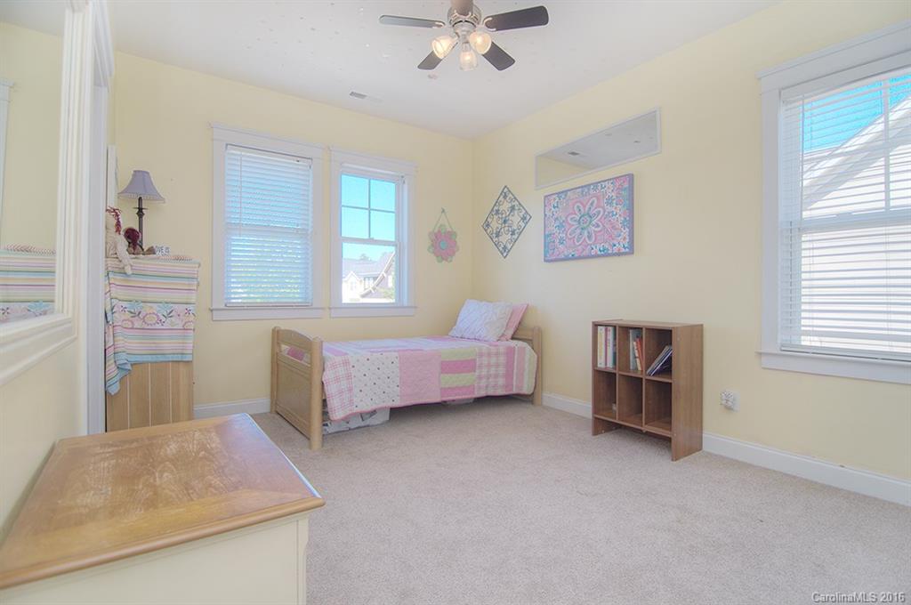 Lake Shore - Residential