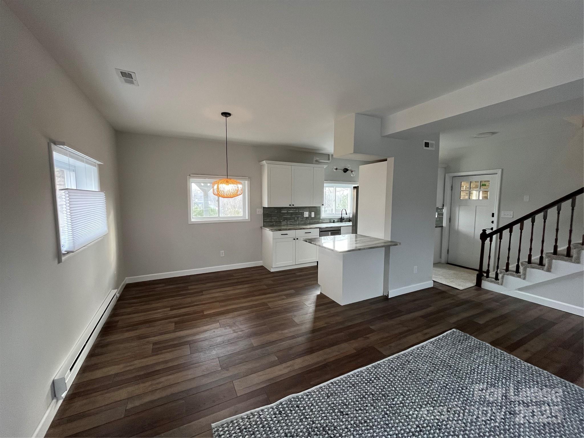 303-1 Hi Alta Avenue