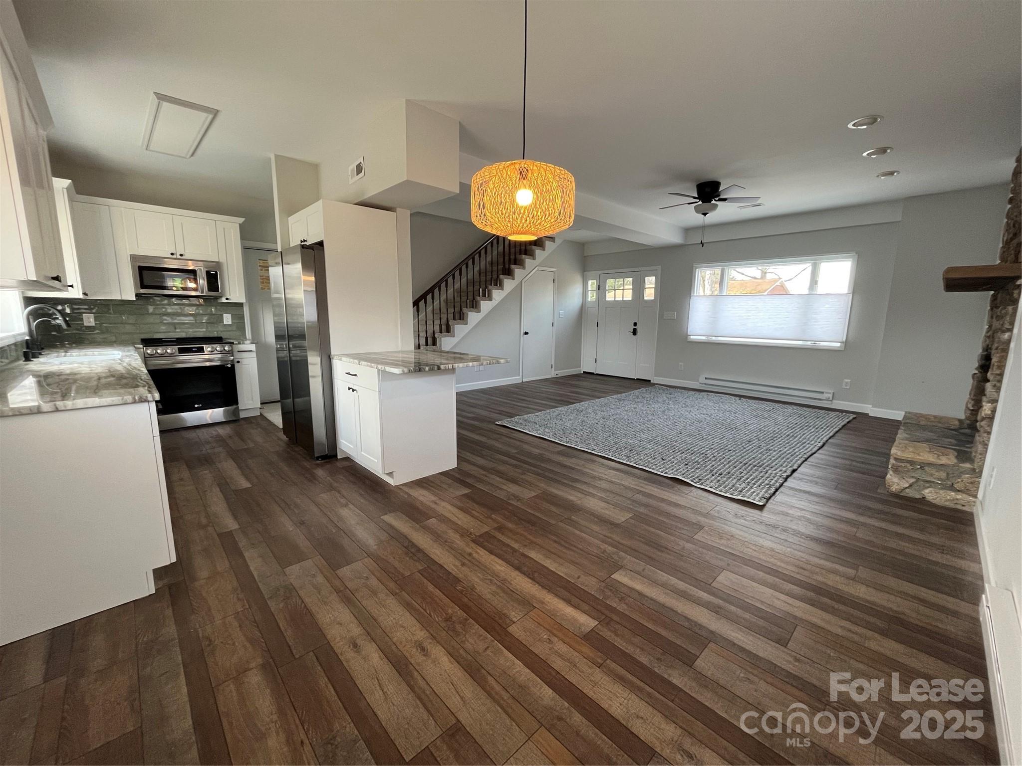 303-1 Hi Alta Avenue