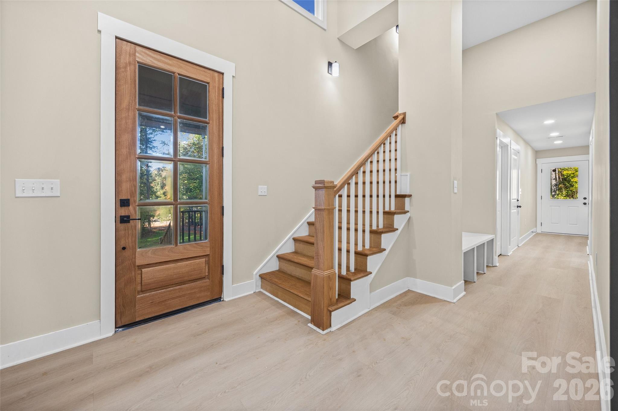 2621 Moon Creek Lane