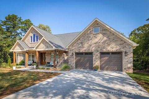 A home in Hickory