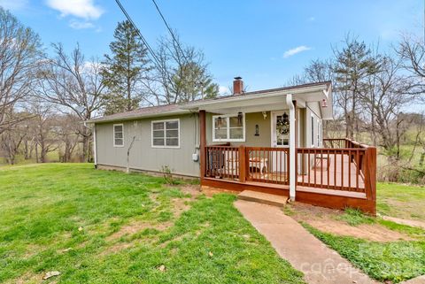 Photo of 103 Bidwell Street, Franklin, NC 28734 (MLS # 4363280)