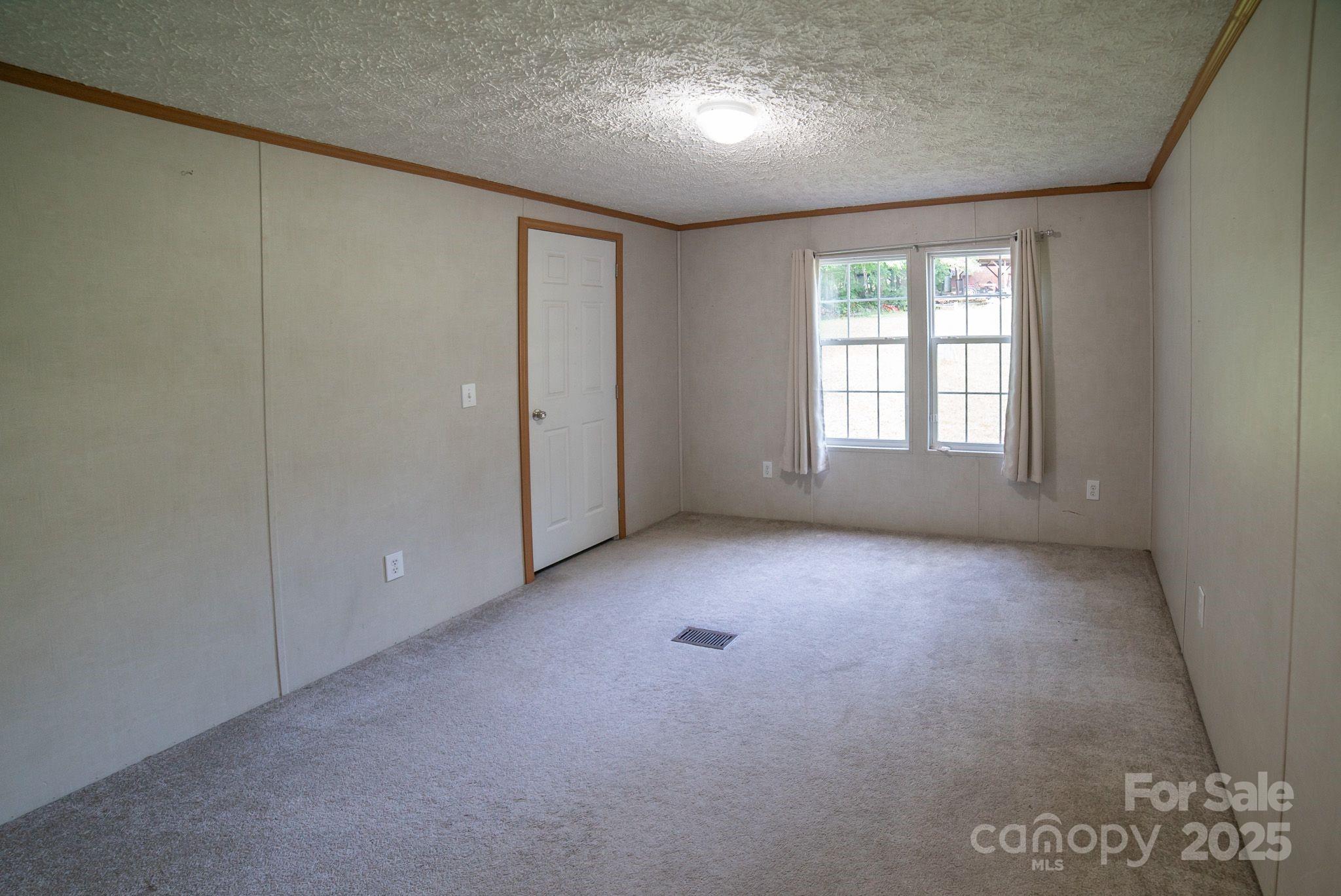 Morganton, North Carolina 28655, United States, 4 Bedrooms Bedrooms, ,2 BathroomsBathrooms,Residential,Active,165351