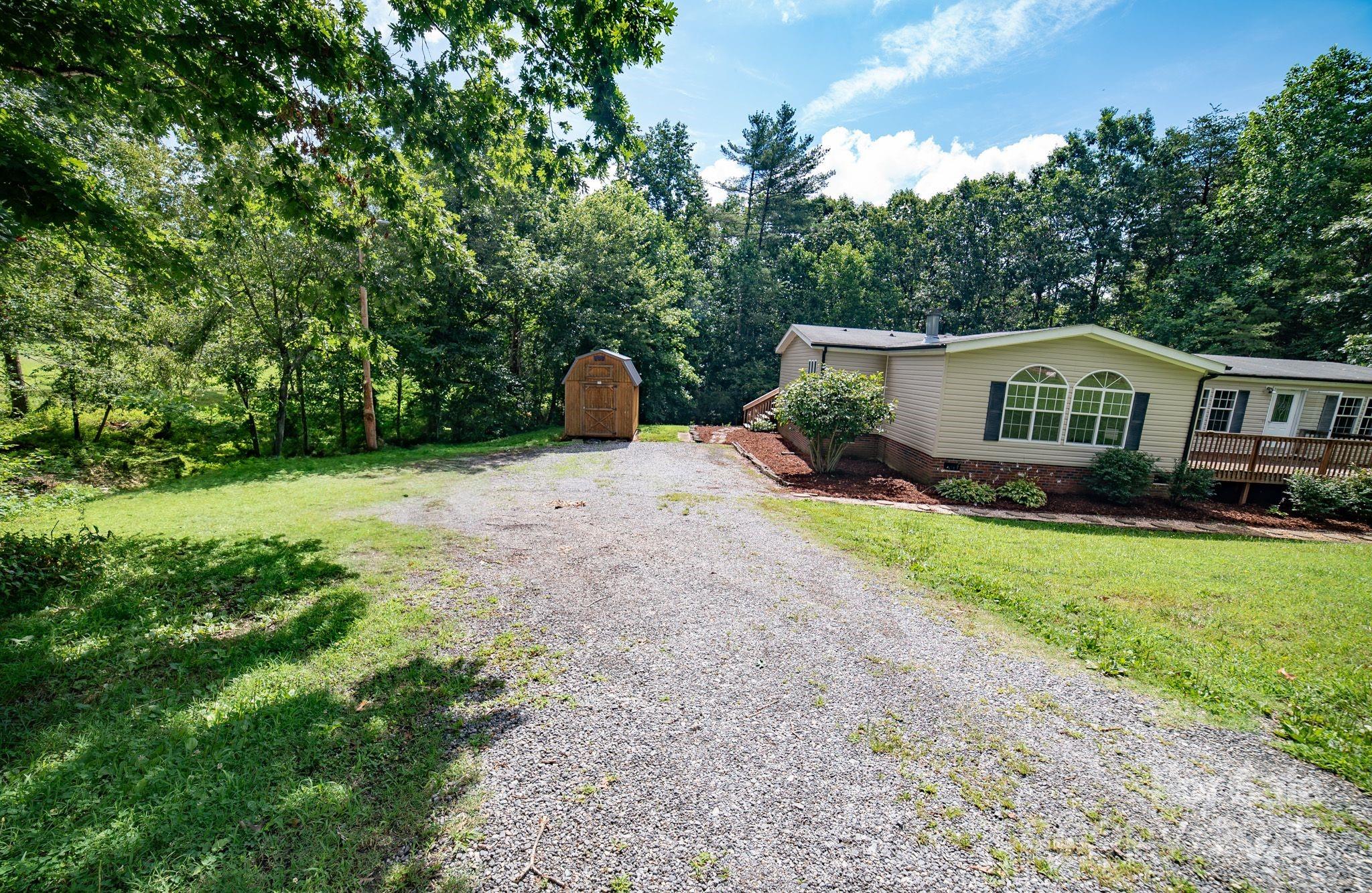 Morganton, North Carolina 28655, United States, 4 Bedrooms Bedrooms, ,2 BathroomsBathrooms,Residential,Active,165351