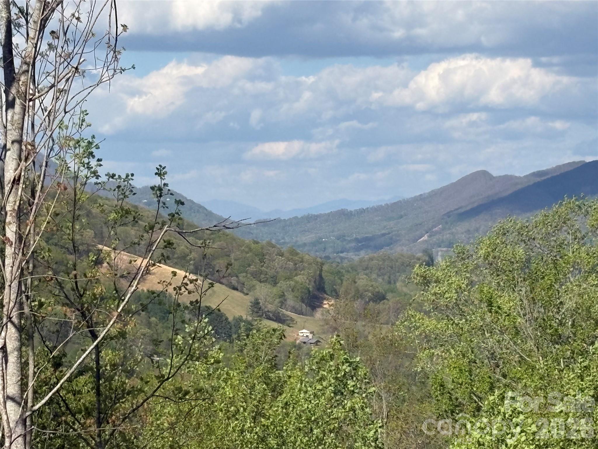 Brook Hollow Estates - Residential