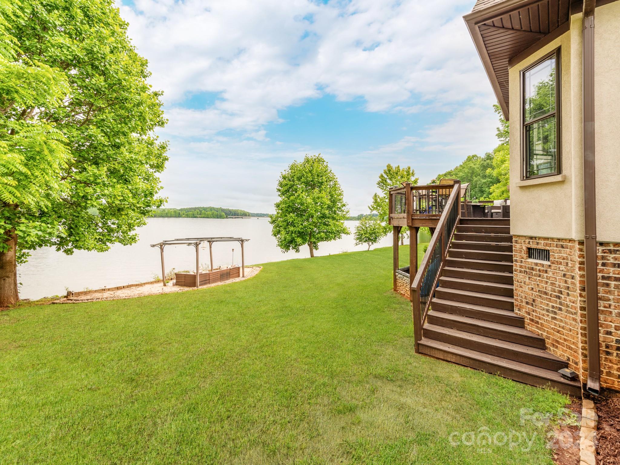 Avalon Point - Residential