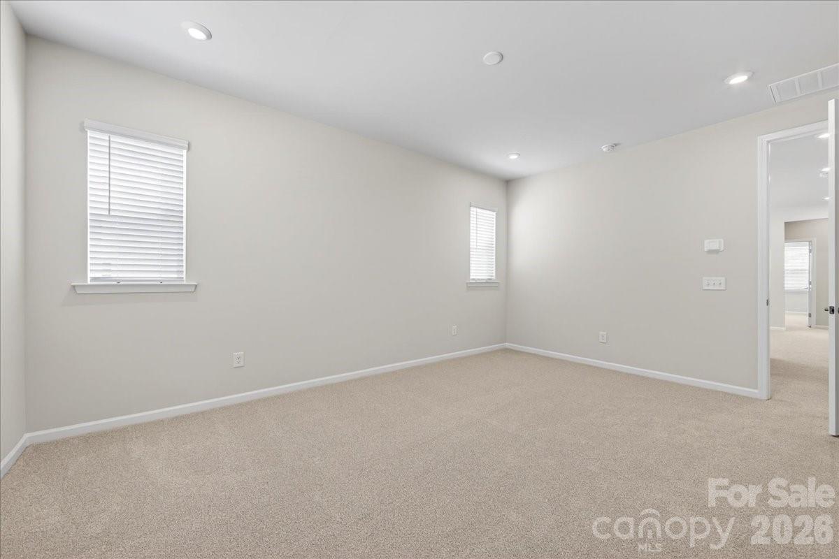 Ellis Townes - Residential