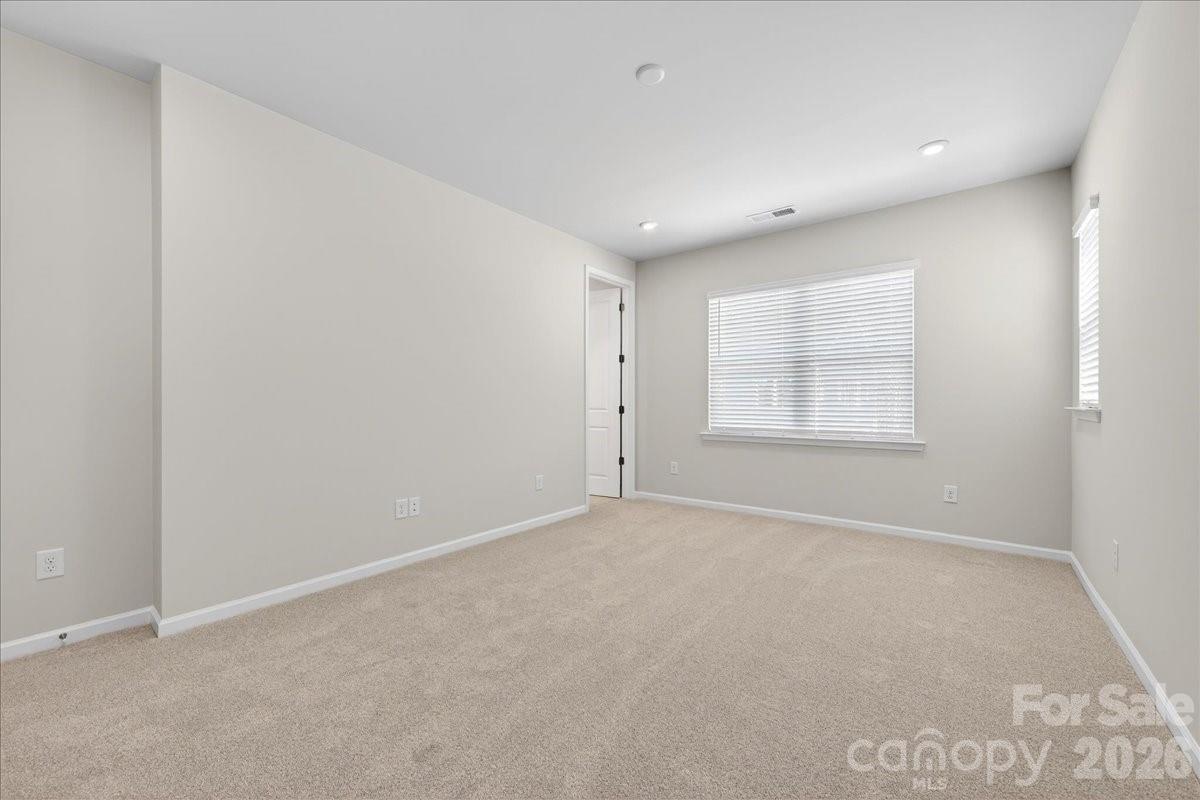 Ellis Townes - Residential