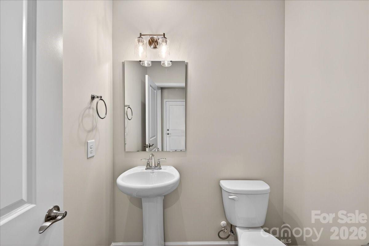 Ellis Townes - Residential