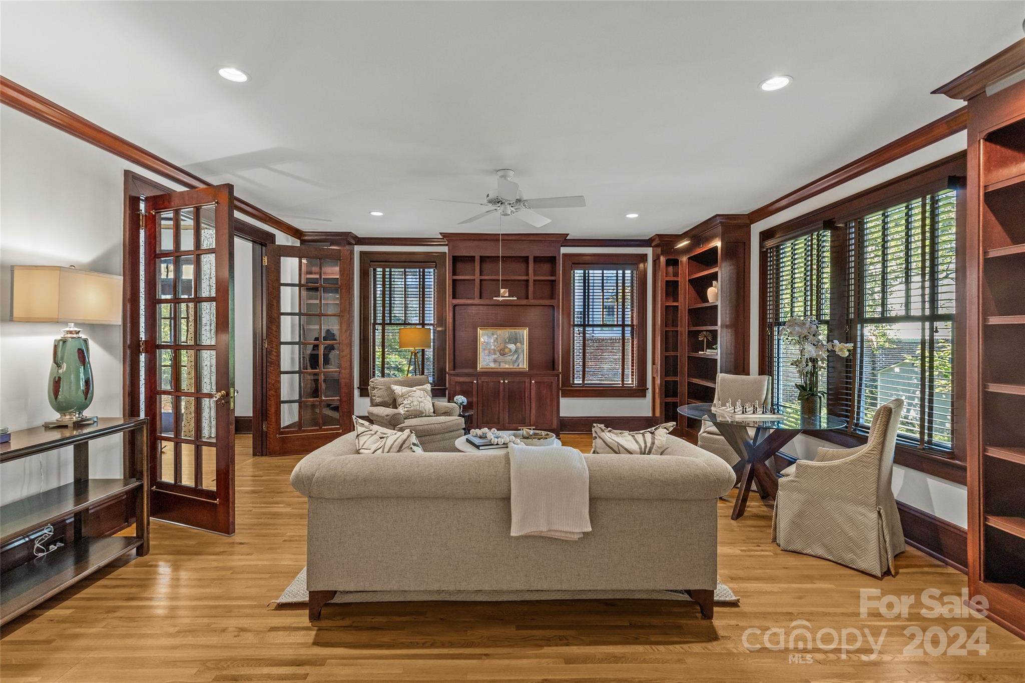 Myers Park - Residential