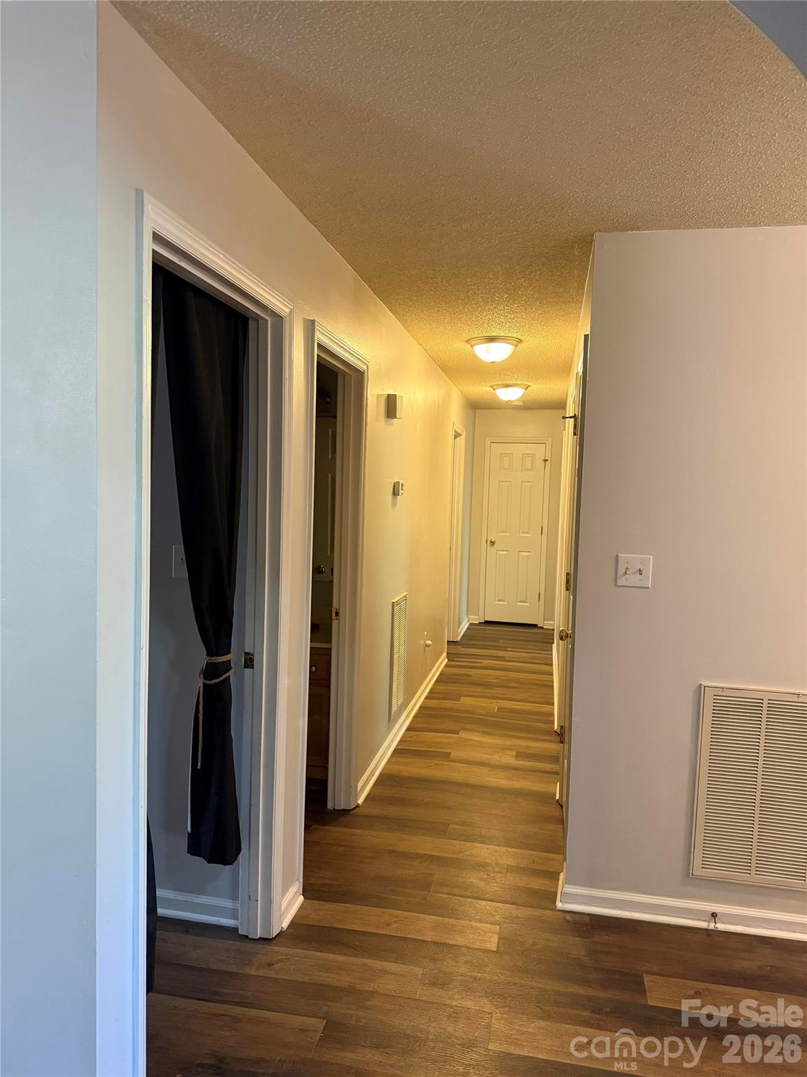 Forest Hills - Residential