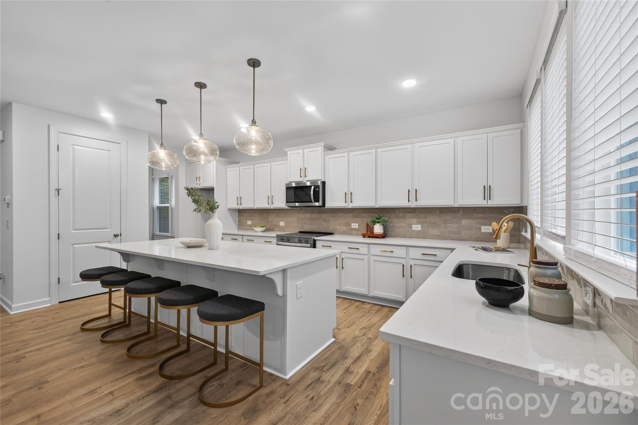1260 Wilma Drive 8248