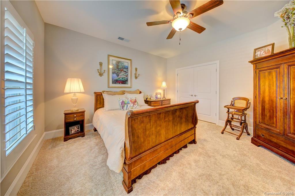 Augusta Place at Laurel Creek - Residential