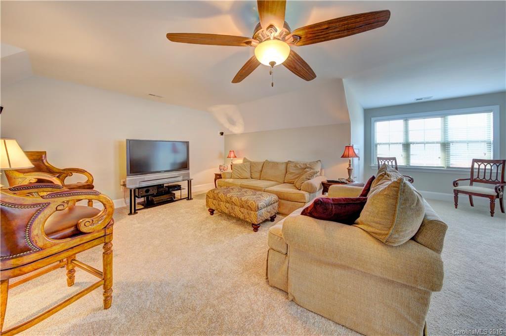 Augusta Place at Laurel Creek - Residential