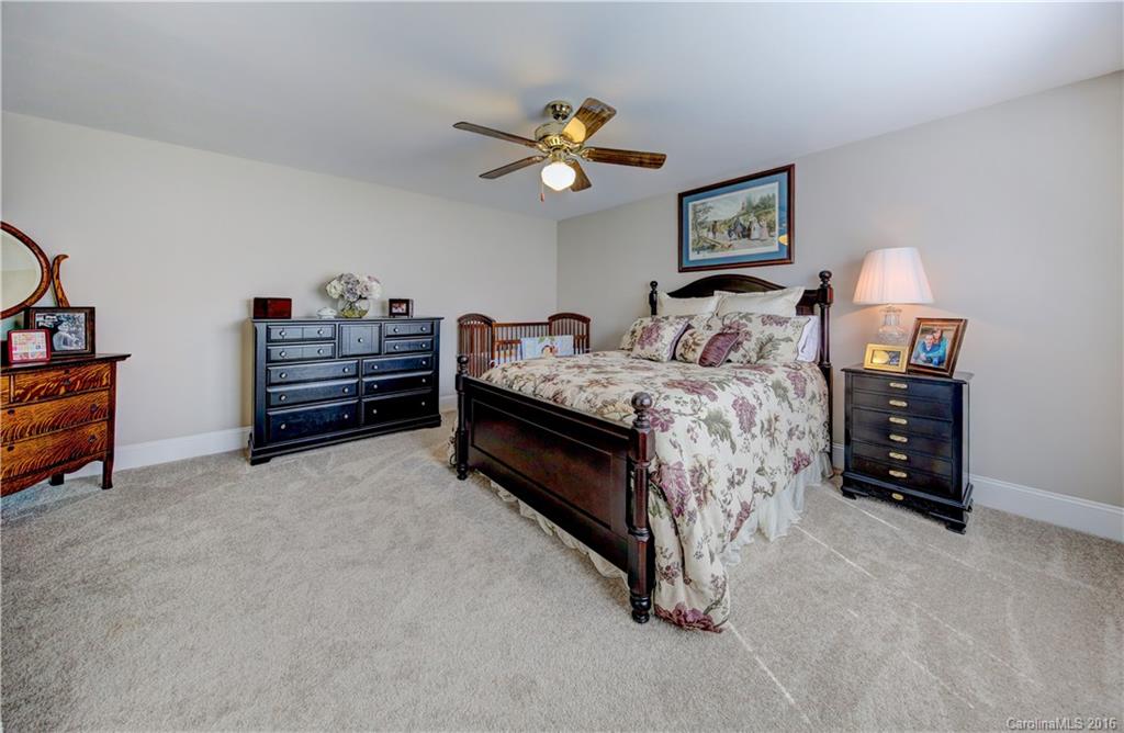 Augusta Place at Laurel Creek - Residential