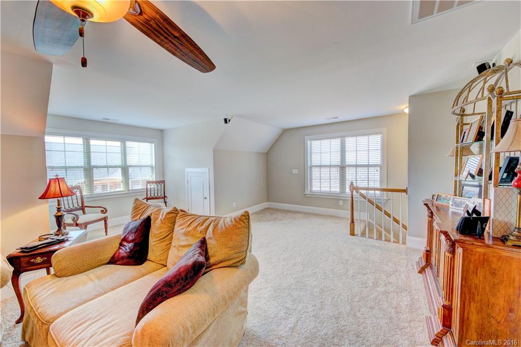 Augusta Place at Laurel Creek - Residential