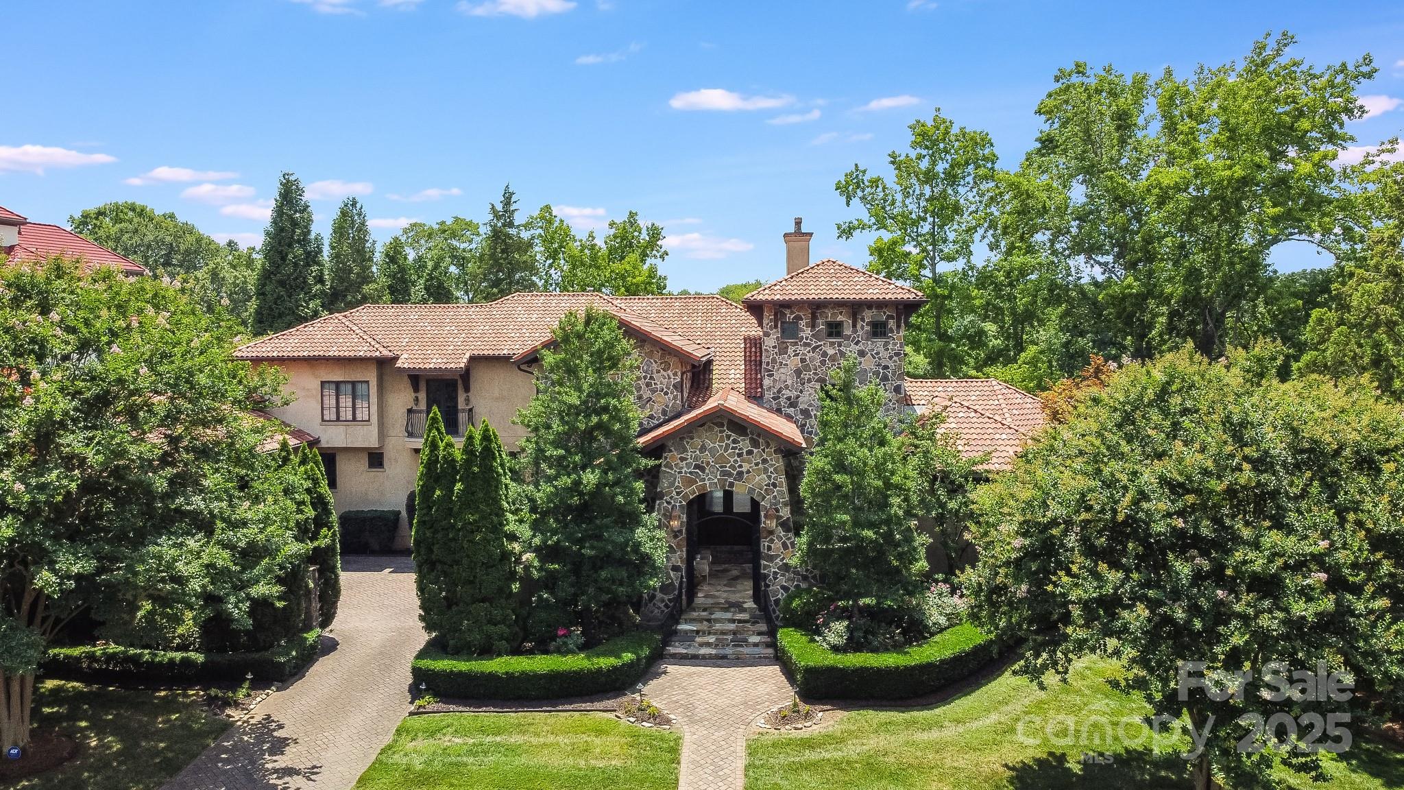 STONECROFT - Residential