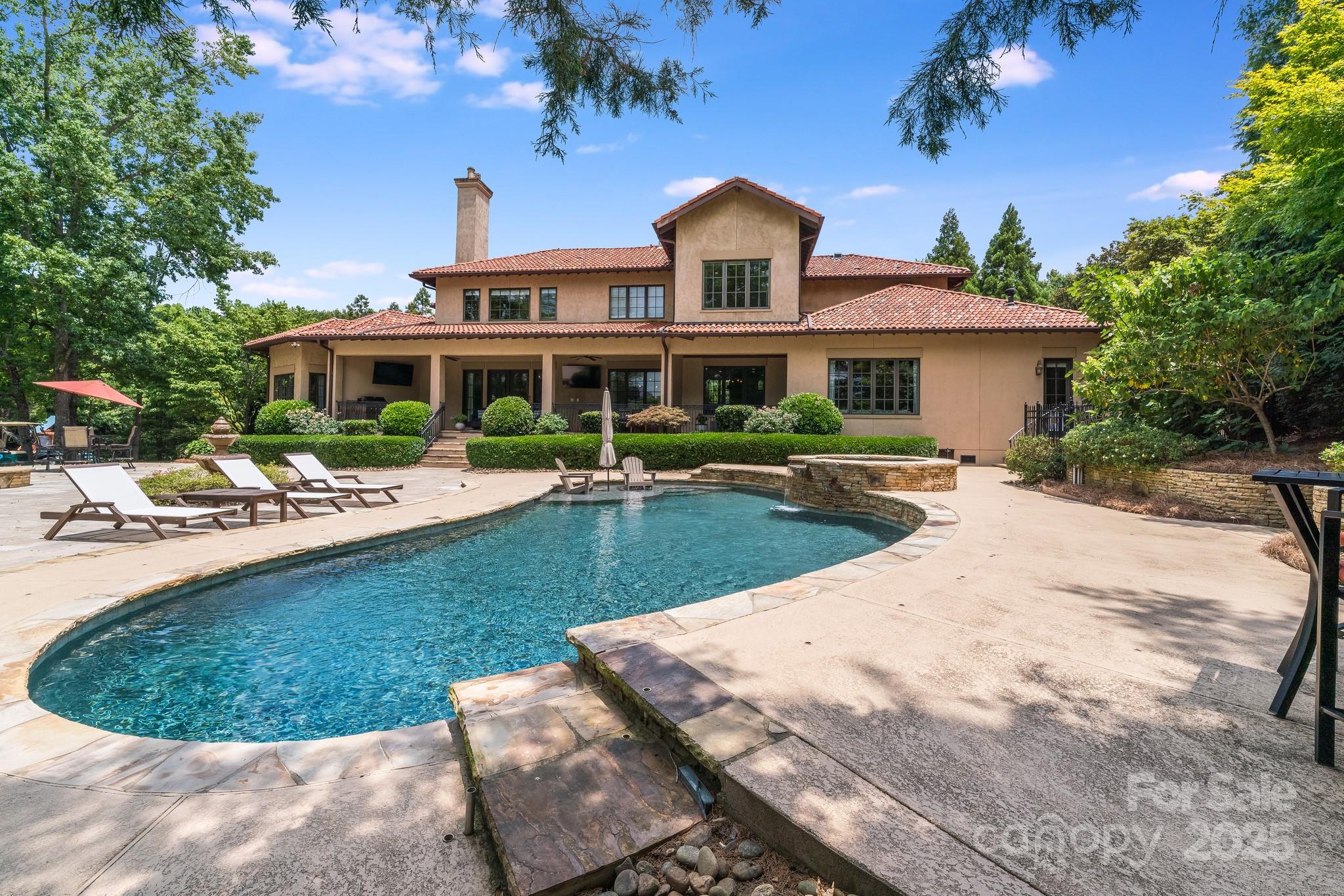 STONECROFT - Residential