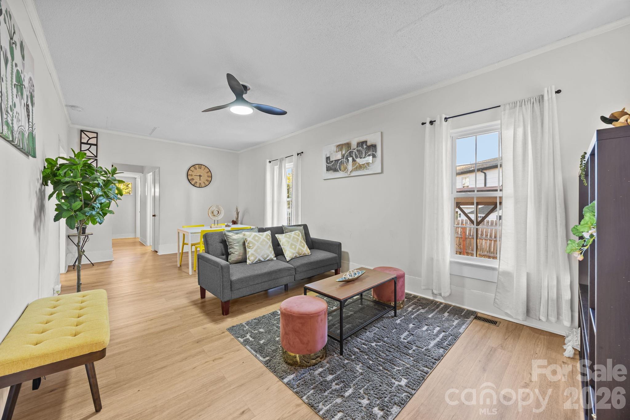 145 Saint Charles Avenue NE