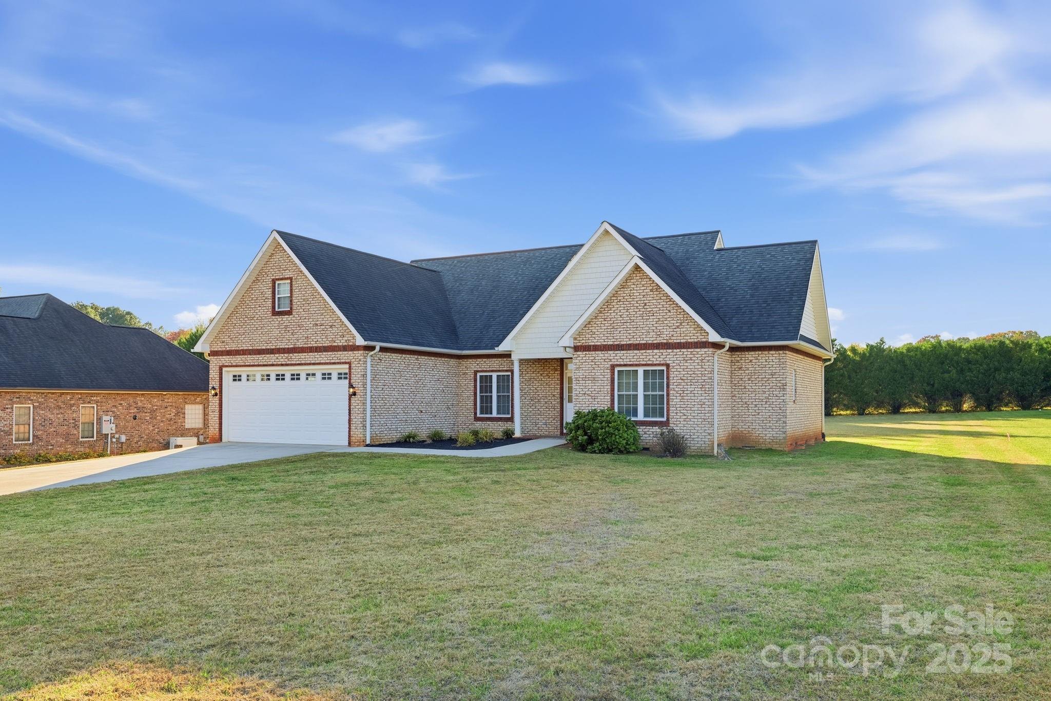 Shadow Wood Estates - Residential