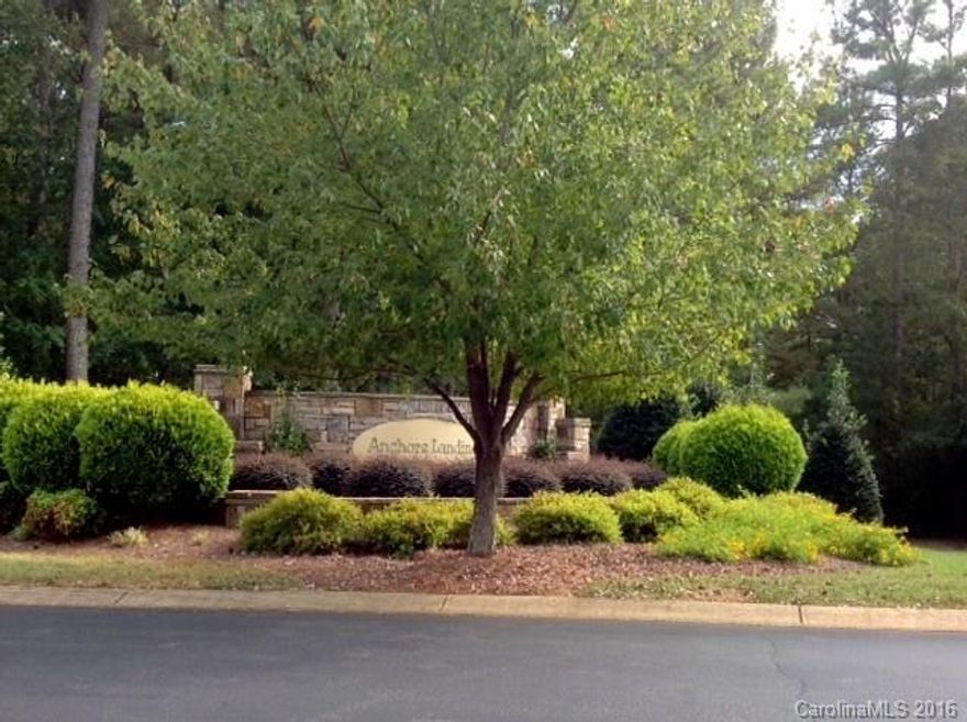 Welcome to Anchors Landing! Enjoy the privacy of a gated community with the following: Clubhouse, Swimming Pool, Trails, Lamp Lighted Streets, Fishing Ponds, Lake Access w/Boat Docks. This 1.32 Acre lot is waiting for you!
MOTIVATED SELLER ~ MAKE OFFER!